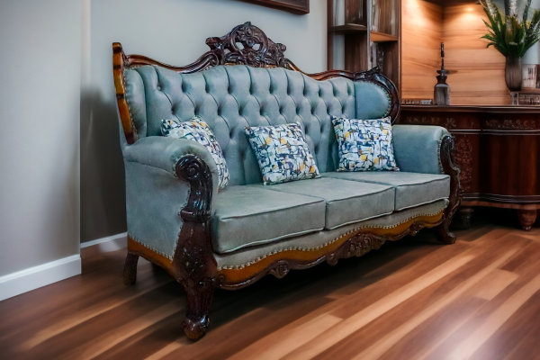 Antique Sofa 7 seater - Image 4