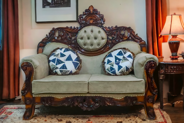 Antique Sofa 7 seater - Image 2